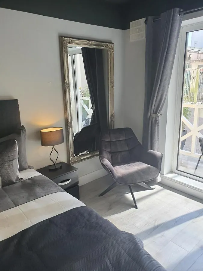 River View Apartment Suite Cork Ireland