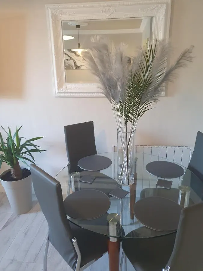 River View Apartment Suite Cork