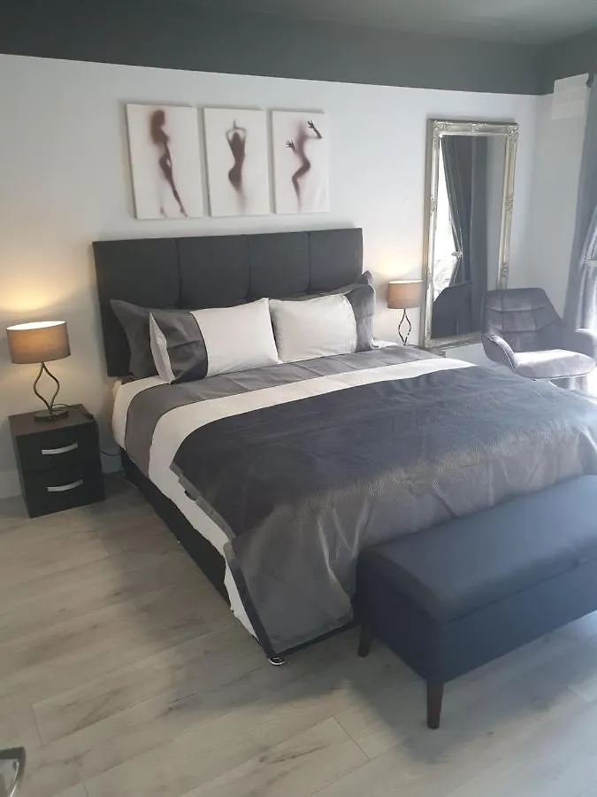 River View Apartment Suite Cork
