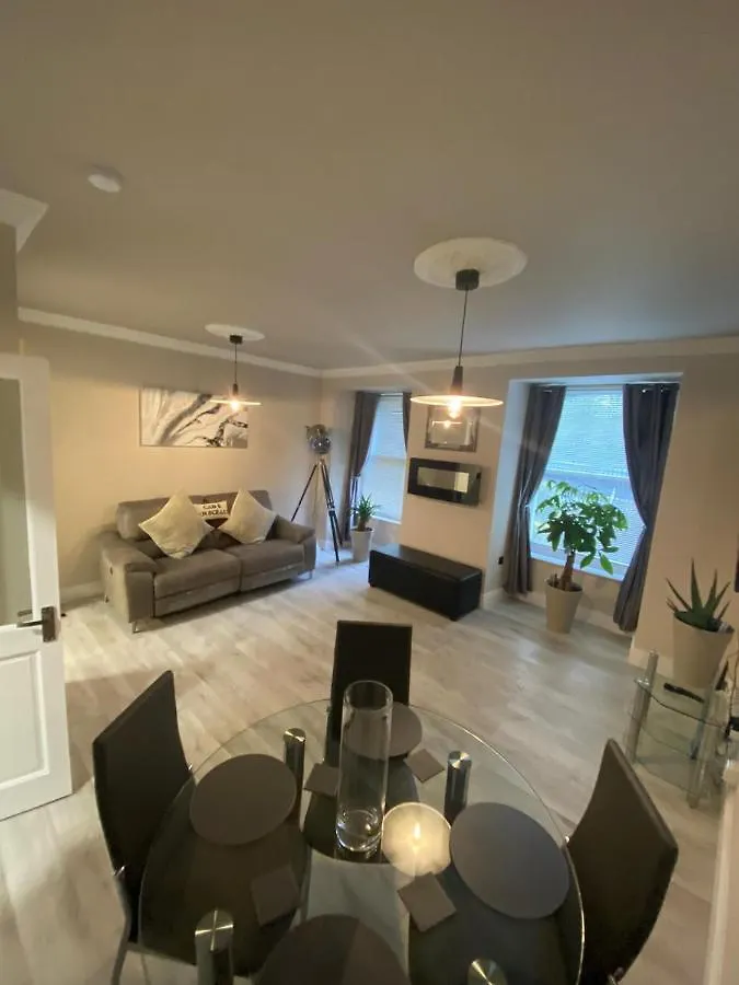 River View Apartment Suite contacts